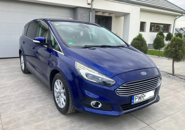 Ford S-Max cena 59500 przebieg: 196000, rok produkcji 2017 z Września małe 466